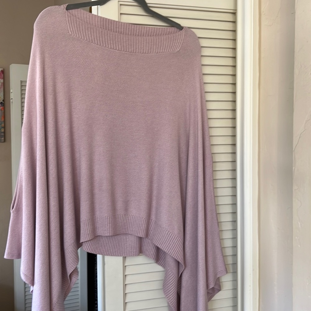 Lululemon sweater